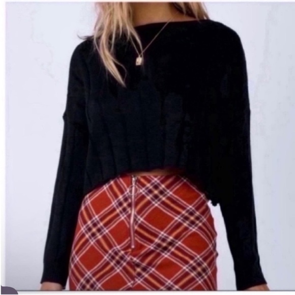 Princess Polly Sweaters - Princess Polly Black Sweater